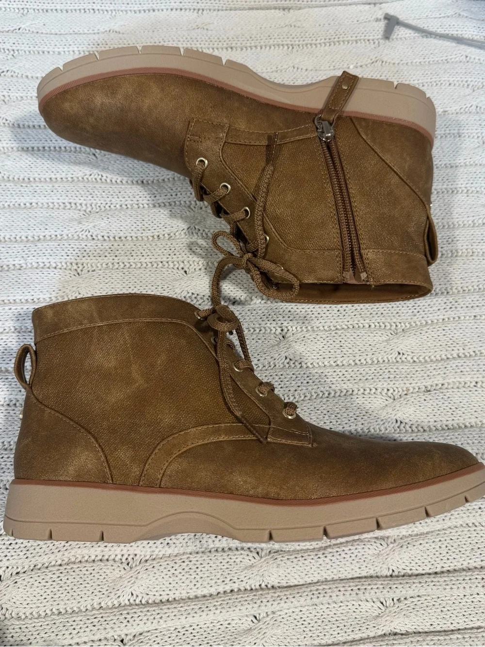 Dr. Scholl's Women's Tan Lace-Up Ankle Booties